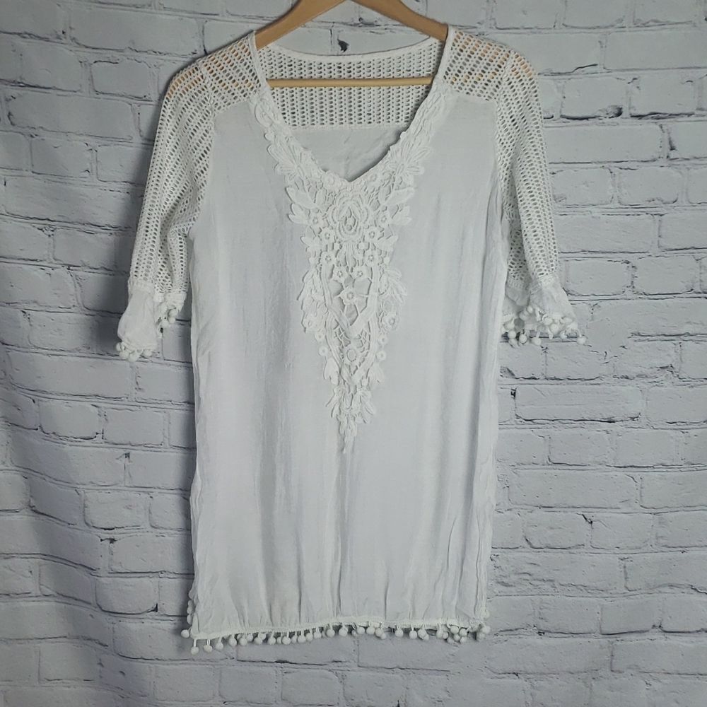 ‎White Blouse